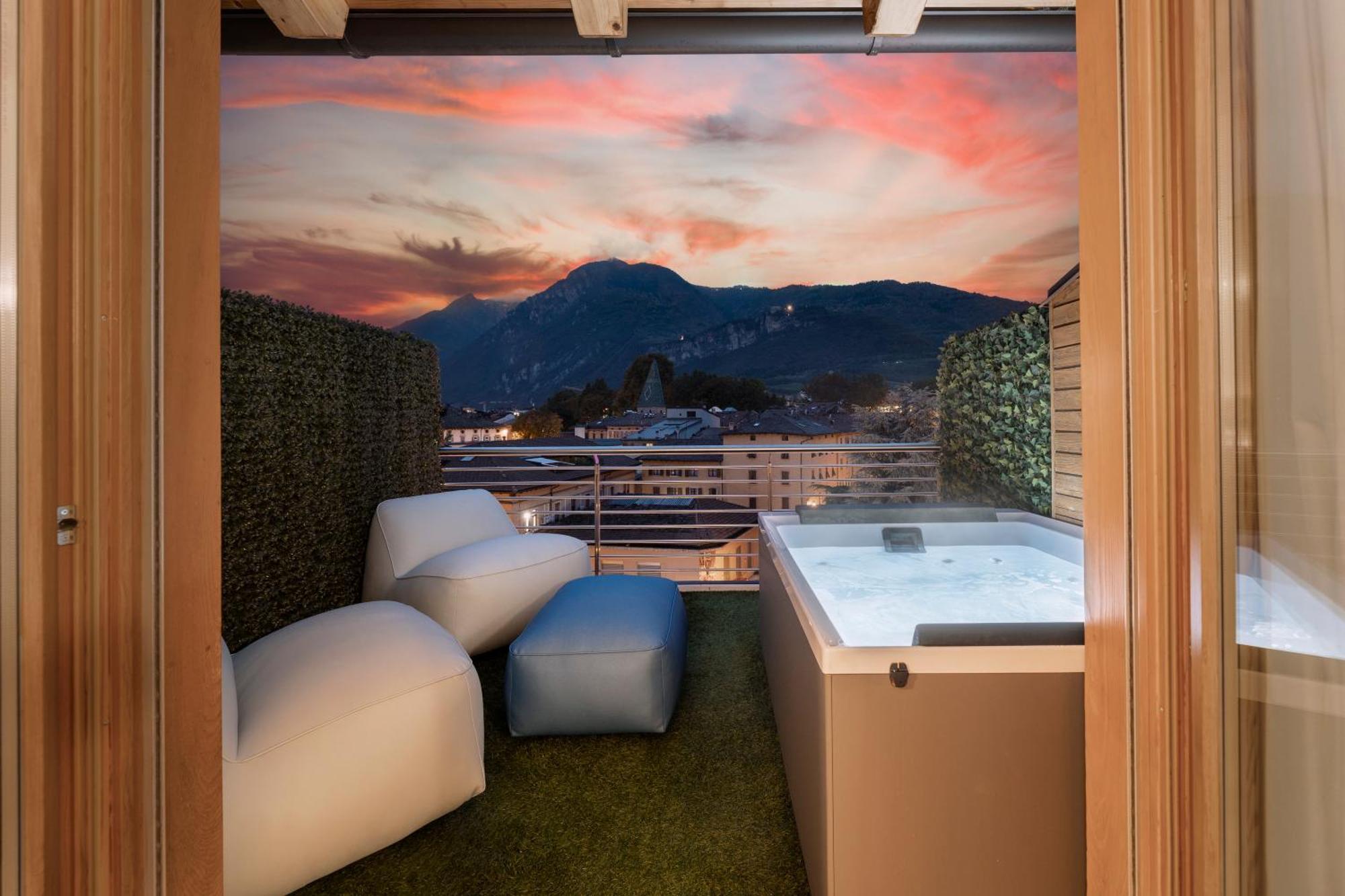 Hi Hotels Trento - Wellness & Spa Adults Only Экстерьер фото